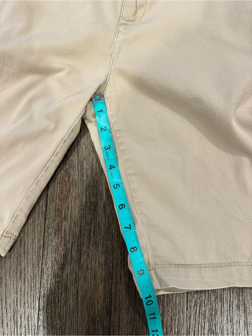 Two pairs Old Navy khaki uniform Bermuda length shorts - girls - Back-to-School